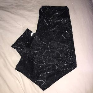 black marble leggings